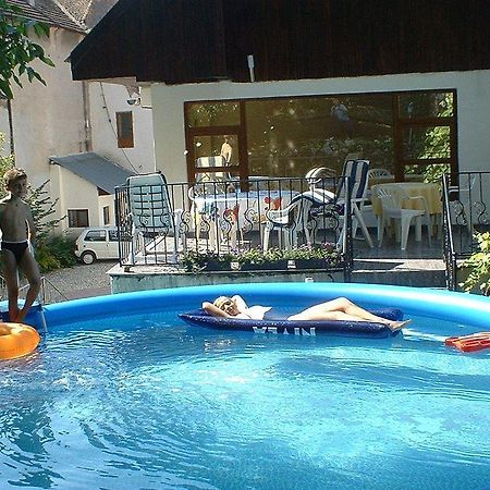 Guesthouse Stefi Rîşnov 외부 사진